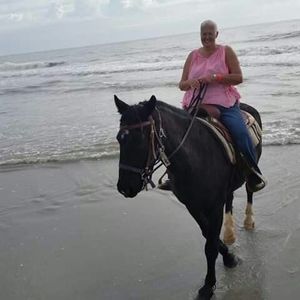 Meet your Posher, Lisa